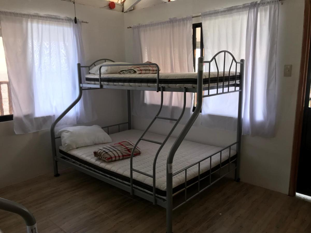 Hostel Lions Mambajao Eksteriør bilde