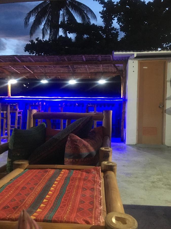 Hostel Lions Mambajao Eksteriør bilde